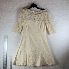 Eliza J Women's 3/4 Sleeve Lace Tulip Short Cocktail Dress in Cream Size 10 9179
