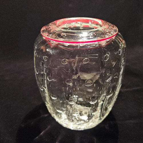 Tundra Glass Hand Blown Vase Folded Rim Applied Red Glass Thread 1985 5.25"