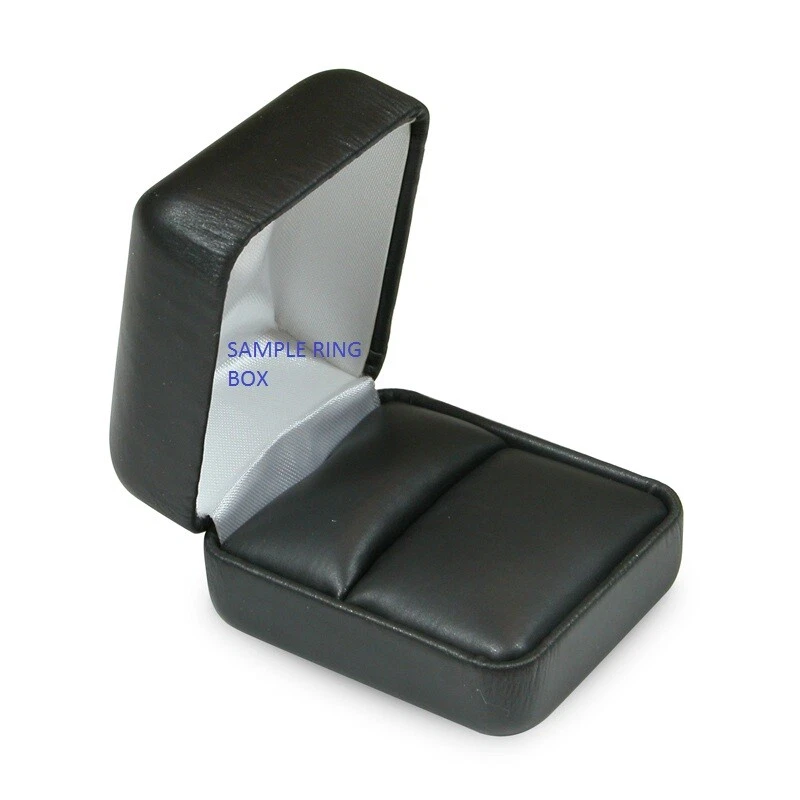 Обручальное кольцо из белого золота 14 карат с искусственным бриллиантом 2,20 карата с белым изумрудом - Изображение 3 из 4