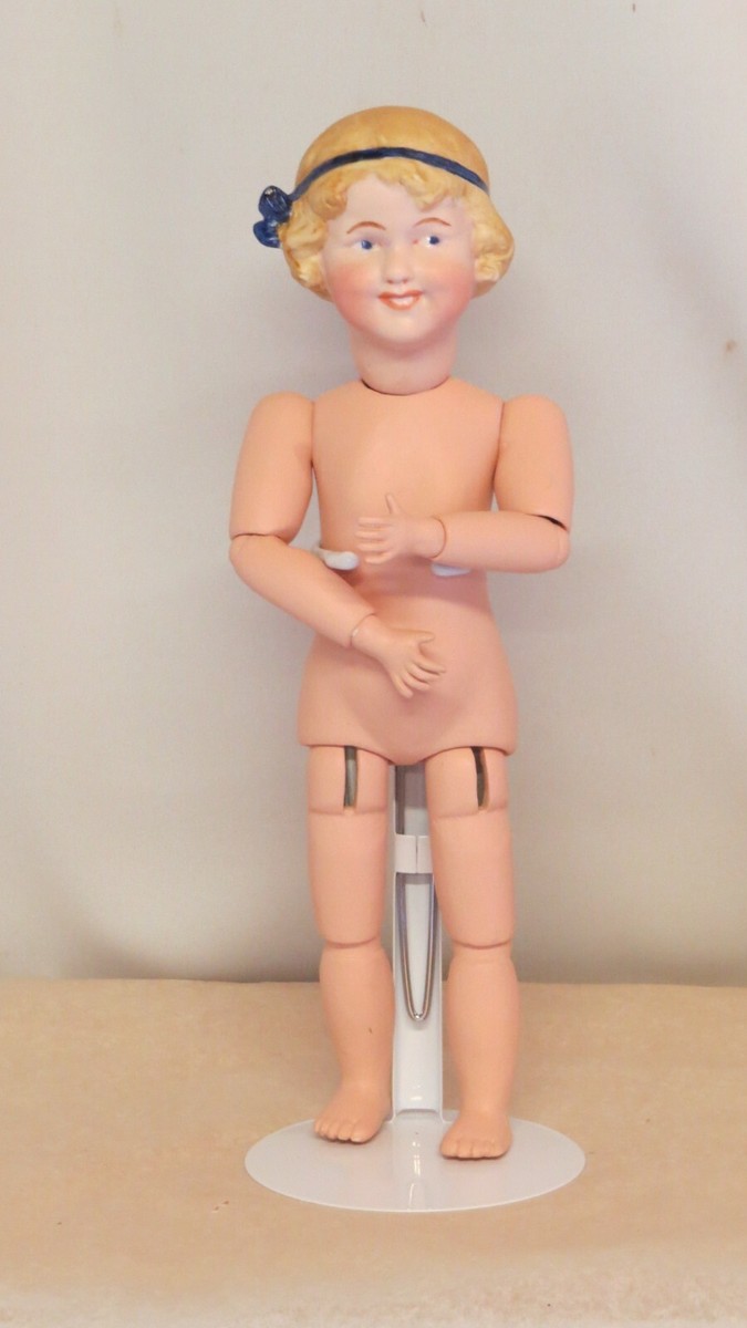 Poupée Heubach Reproduction 36 Cm – Yeux Peints – Tête Biscuit Corps Papier Mâché – Neuf