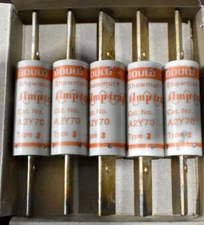 [Pack of 5] Gould Shawmut A2Y70 Amptrap 70A Type 3, Form 600, 250V AC/DC