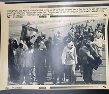 Refugees Walking Home AP Leaf Desk Press Photos Persian Gulf War 1991 Iraq