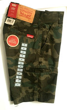 Levis Strauss Green Camouflage Cargo Shorts Boys Size 4 Stretch Waistband Cotton