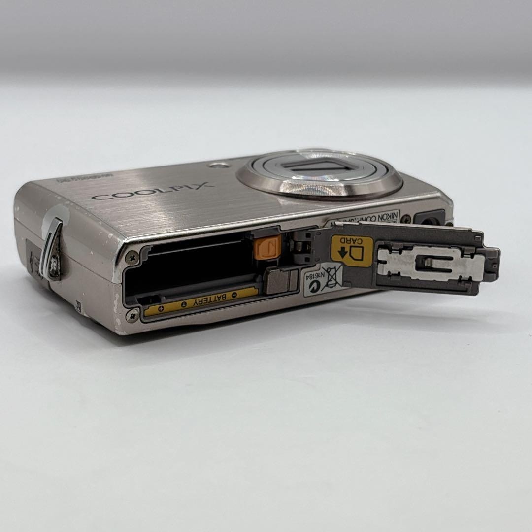 Nikon COOLPIX S600 Pink Gold Compact Digital Camera Tested Y2K