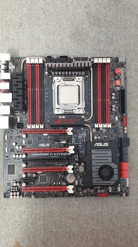 ASUS ROG RAMPAGE IV EXTREME/BATTLEFIELD 3 LGA 2011 + 7 3820 cpu