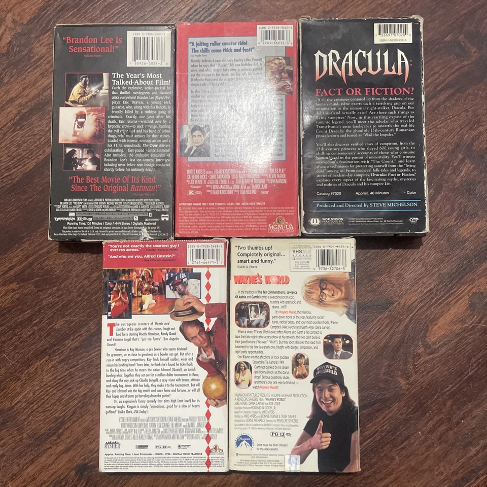 Lot Of 5 VHS Tapes Childs Play The Crow Dracula Kingpin Wayne’s World Great Cond Foto 2 de 4
