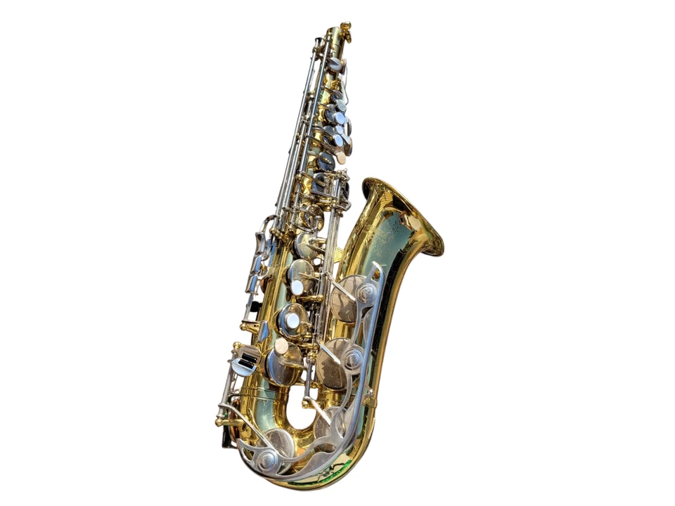 Saxofón Alto Yamaha YAS 23 Eb Saxo con Boquilla y Estuche Rígido Original Foto 3 de 4