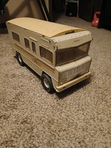 tonka winnebago camper 1970's (rare brown) FREE SHIPPING