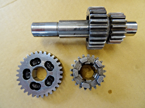 90-1690 BSA BANTAM D14 B175 4 SPEED GEAR BOX GEAR CLUSTER 'USED' - Picture 3 of 11