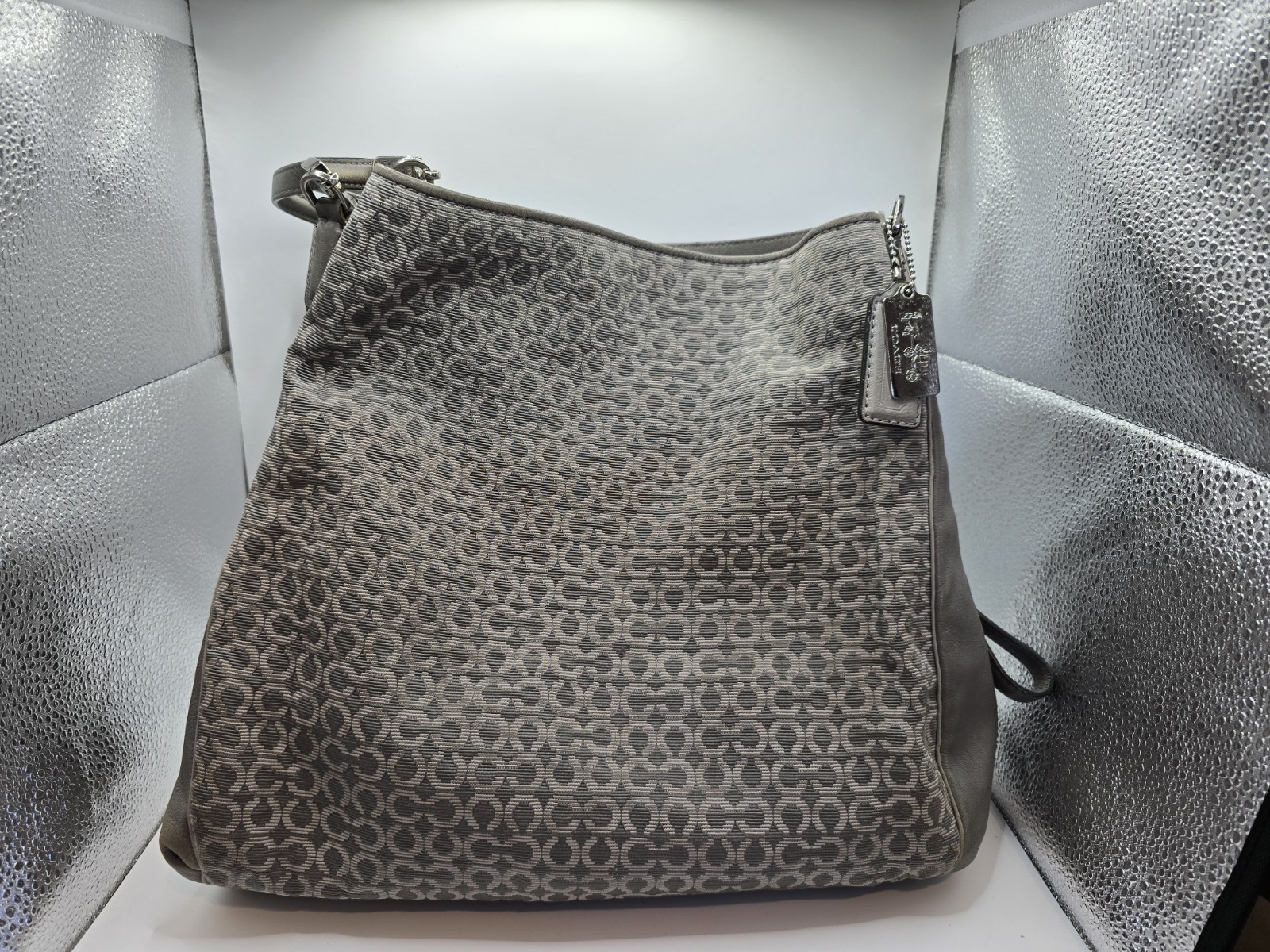 Coach Madison Phoebe Op Art Needlepoint Shoulder Tote 26281 Satchel Hobo Gray
