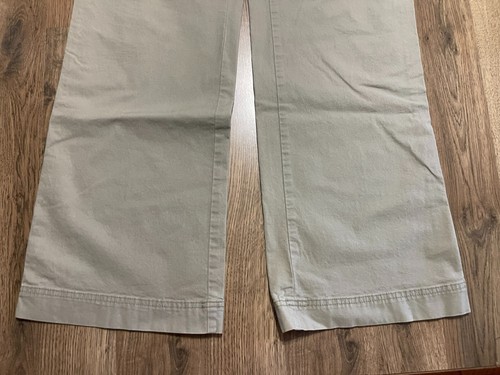DOCKERS Pants, Women's Size 8, Green, Ideal Fit, Built in Belt, Cargo Pockets - Picture 3 of 9