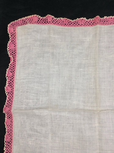 Pañuelo vintage blanco y rosa tejido con bordes de flores rosas pañuelo tela decoración - Imagen 7 de 12