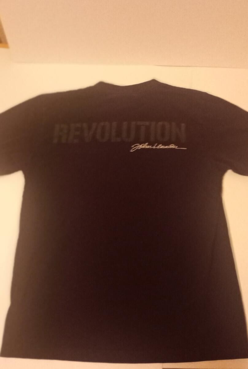 John Lennon Army Revolution Medium T-Shirt Beatles Classic