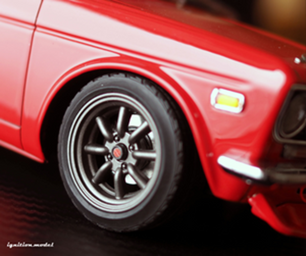 ignition model IG3306 1/18 Datsun Bluebird 510 Red 14-inch ignition model IG3306 1/18 Datsun Bluebird 510 Red 14-inch