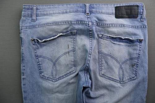 Men's Calvin Klein Jeans Slim Straight 5 Pocket Light Size 36x32 (Measure 36x31) - Picture 8 of 9