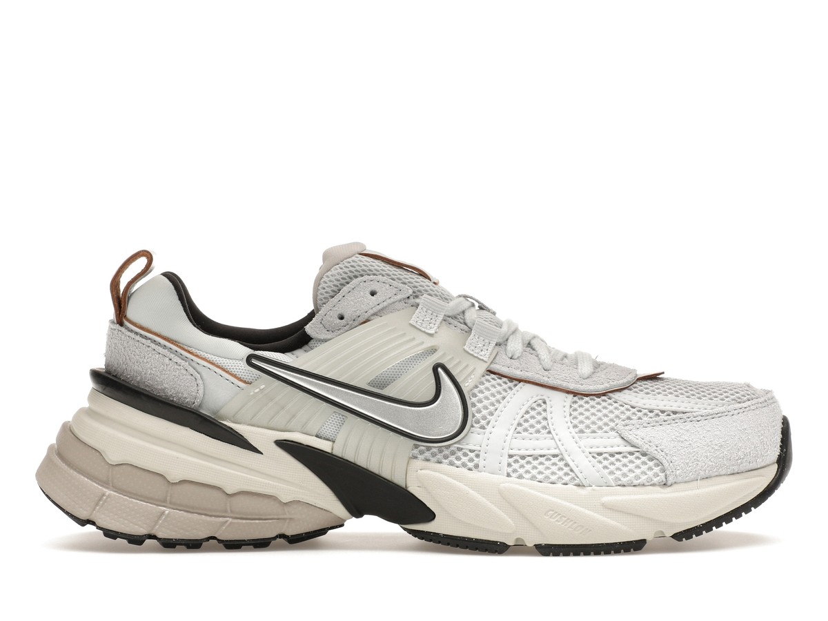 Nike V2K Run Pure Platinum Chrome W - FN6703-002 | eBay