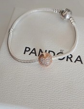 Clip con cuore e pavé Pandora 781053CZ