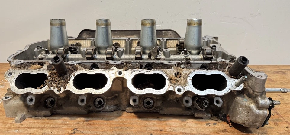 2009 Lexus LS460 XF40 1URFSE Left Side Engine Cylinder Head 11102-38H00 OEM - Image 4 of 4