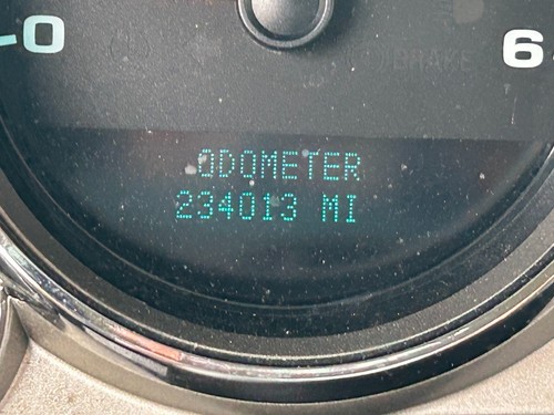 2007-2009 Chevrolet Silverado 1500 Instrument Cluster Used 25861647 OEM - Picture 9 of 9