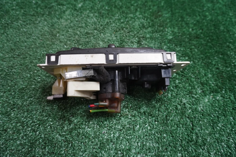 1998 1999 2000 DODGE DURANGO TEMPERATURE AC Control PANEL OEM 55055665AE - Image 3 of 4