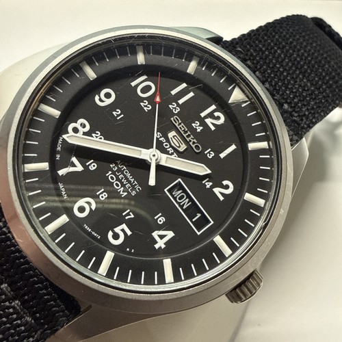 Seiko 5 Sports SNZG15J1