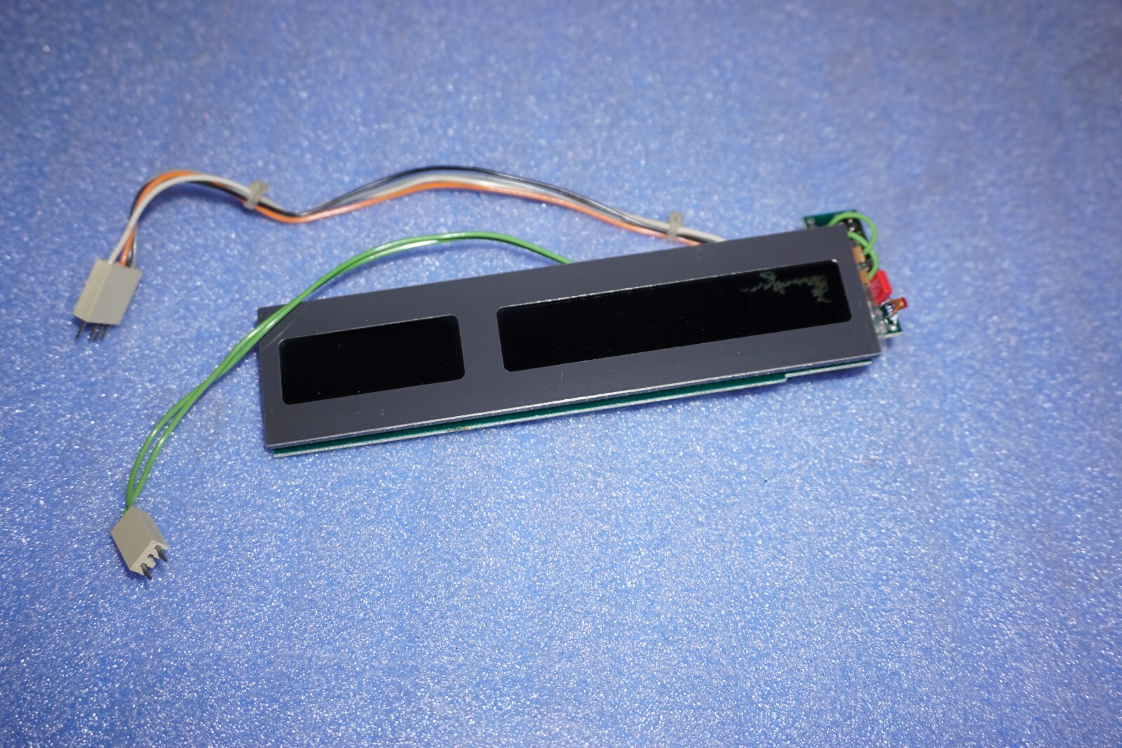 REVOX B215-S B 215-S - REVOX B215 B 215 - DISPLAY 1.721.250-11 - beschädigt