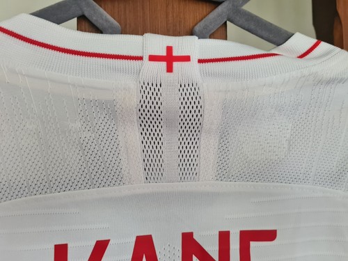 ENGLAND KANE offizielles Spielshirt Gr. XL - Bild 9 von 10