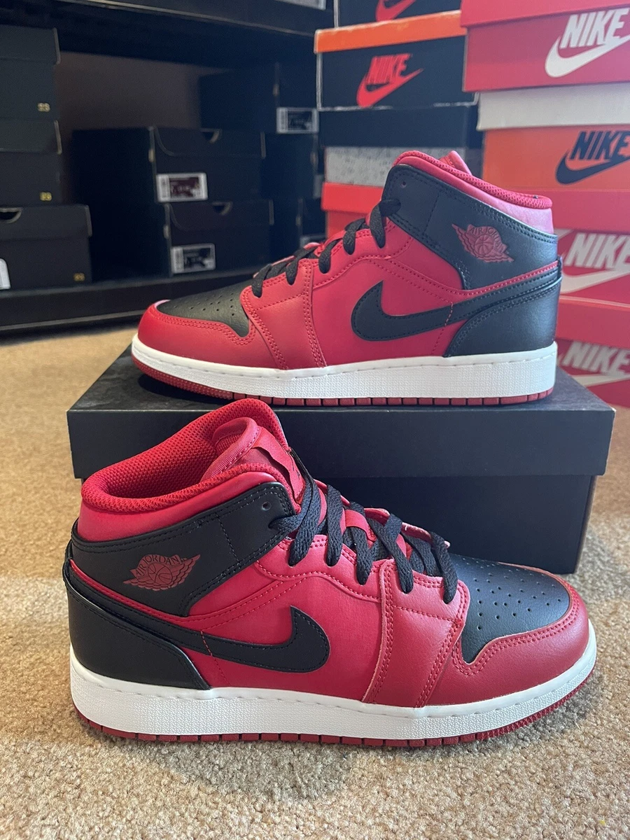 Nike Air Jordan 1 Mid GS Reverse Bred Gym Red Black 554725 660 Size 7Y NEW