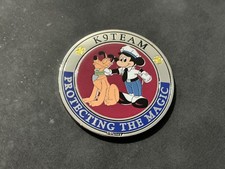 WALT DISNEY DISNEYLAND K-9 TEAM POLICE CHALLENGE COIN