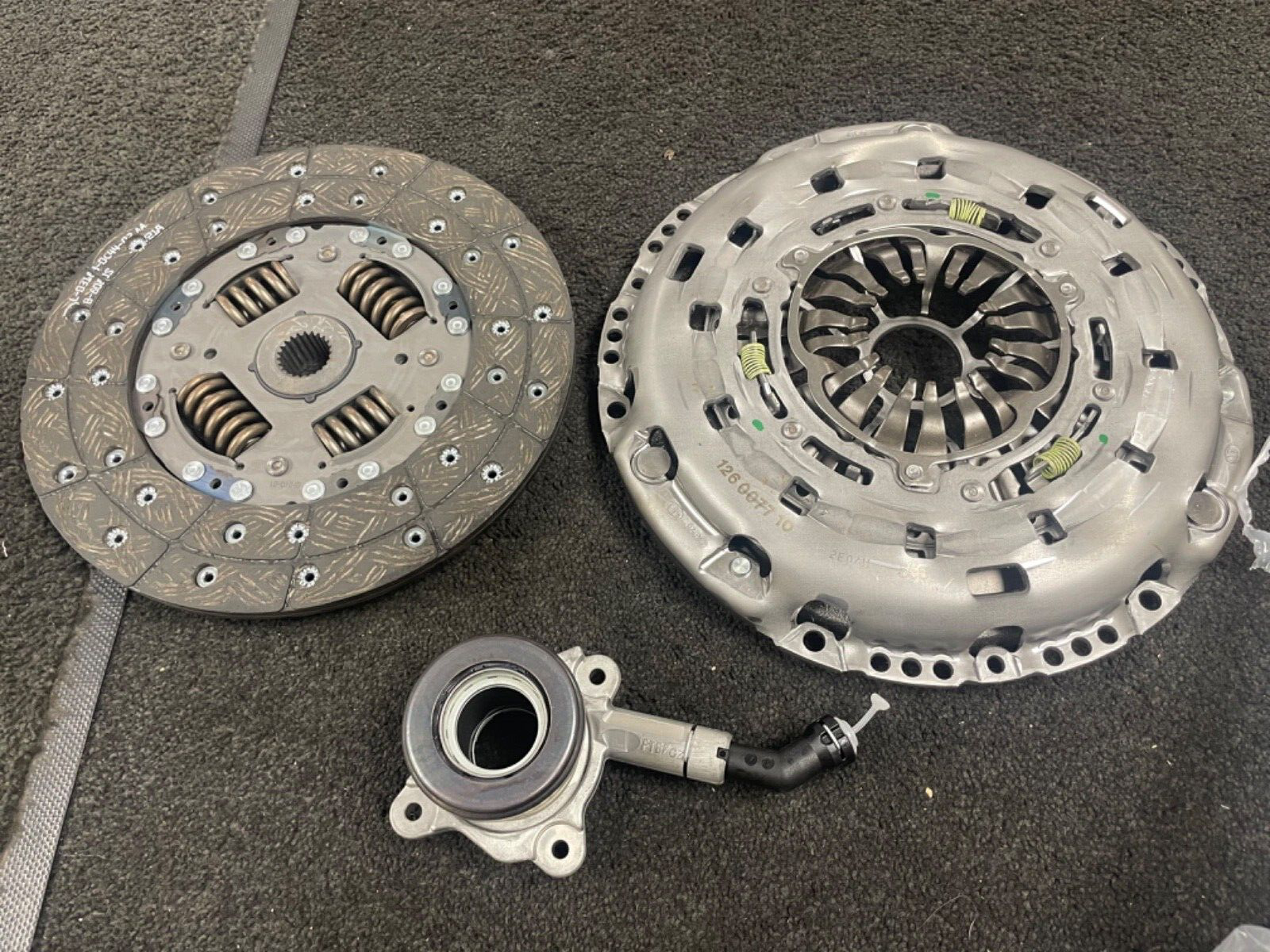 FORD TRANSIT CUSTOM V362 TDCi 2.2D 2012 on 260mm 1727158 1731769 CLUTCH KIT 3PCE
