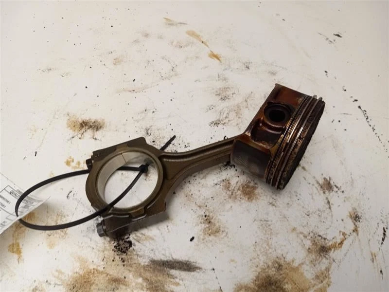 Cadillac CTS 2007 pistón Foto 2 de 4