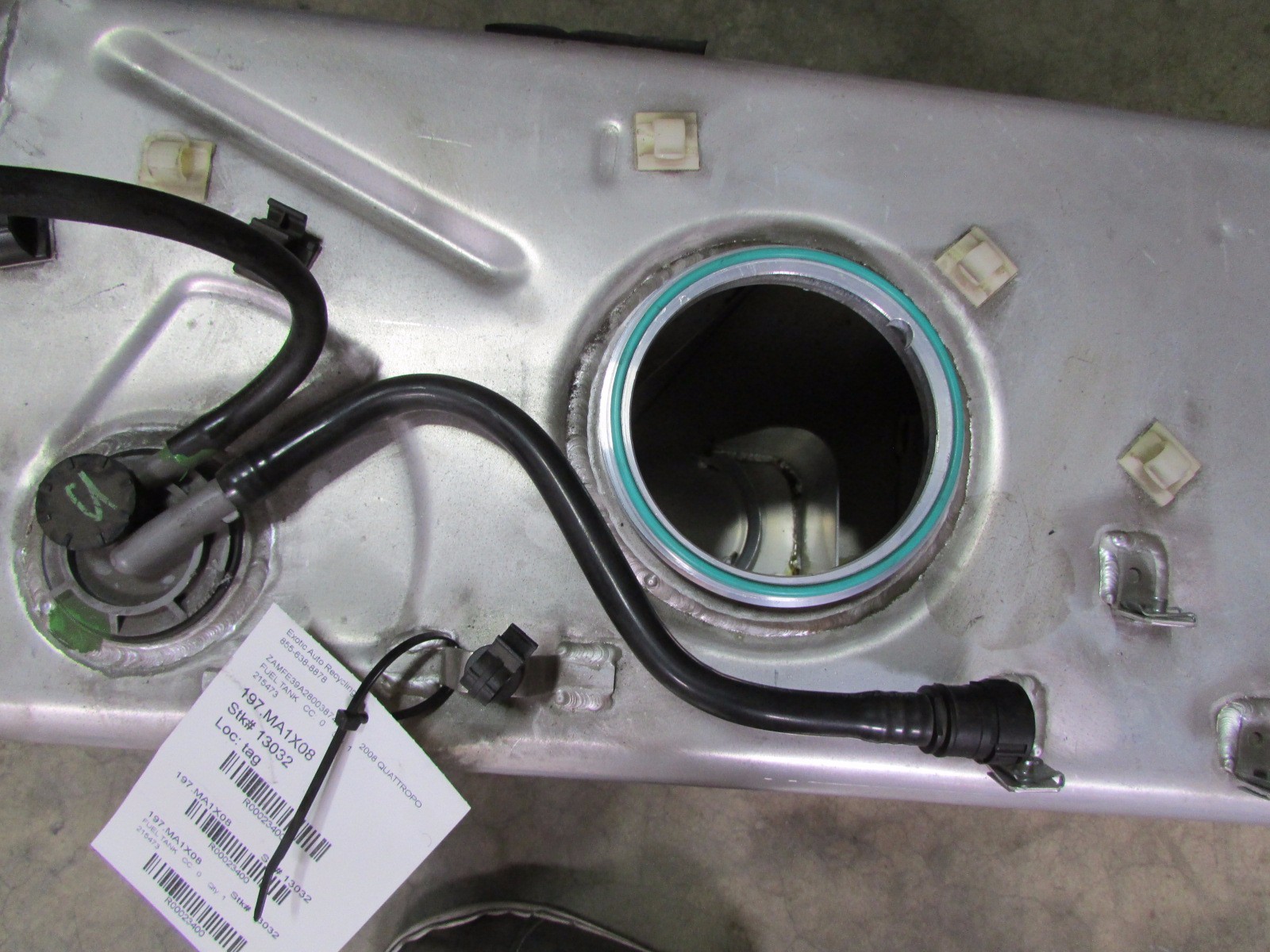 Maserati Quattroporte Fuel Tank, Gas Tank, Used P/N 215473