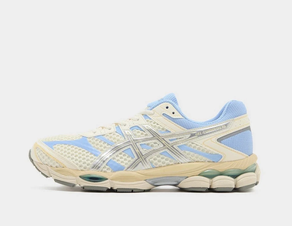ASICS GEL-CUMULUS 16 Trainers in Beige and Blue Shoes