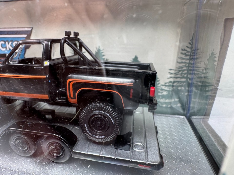 M2 Machines 1976 Chevrolet Van G10 O'Reilly's Exclusives - Édition Limitée 1:64, Neuve