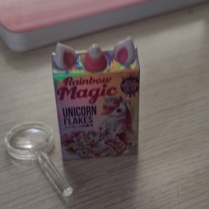 Rainbow Magic Unicorn Flakes Mini Cereal Box w/ Magnifying Glass Zuru Mini Brand