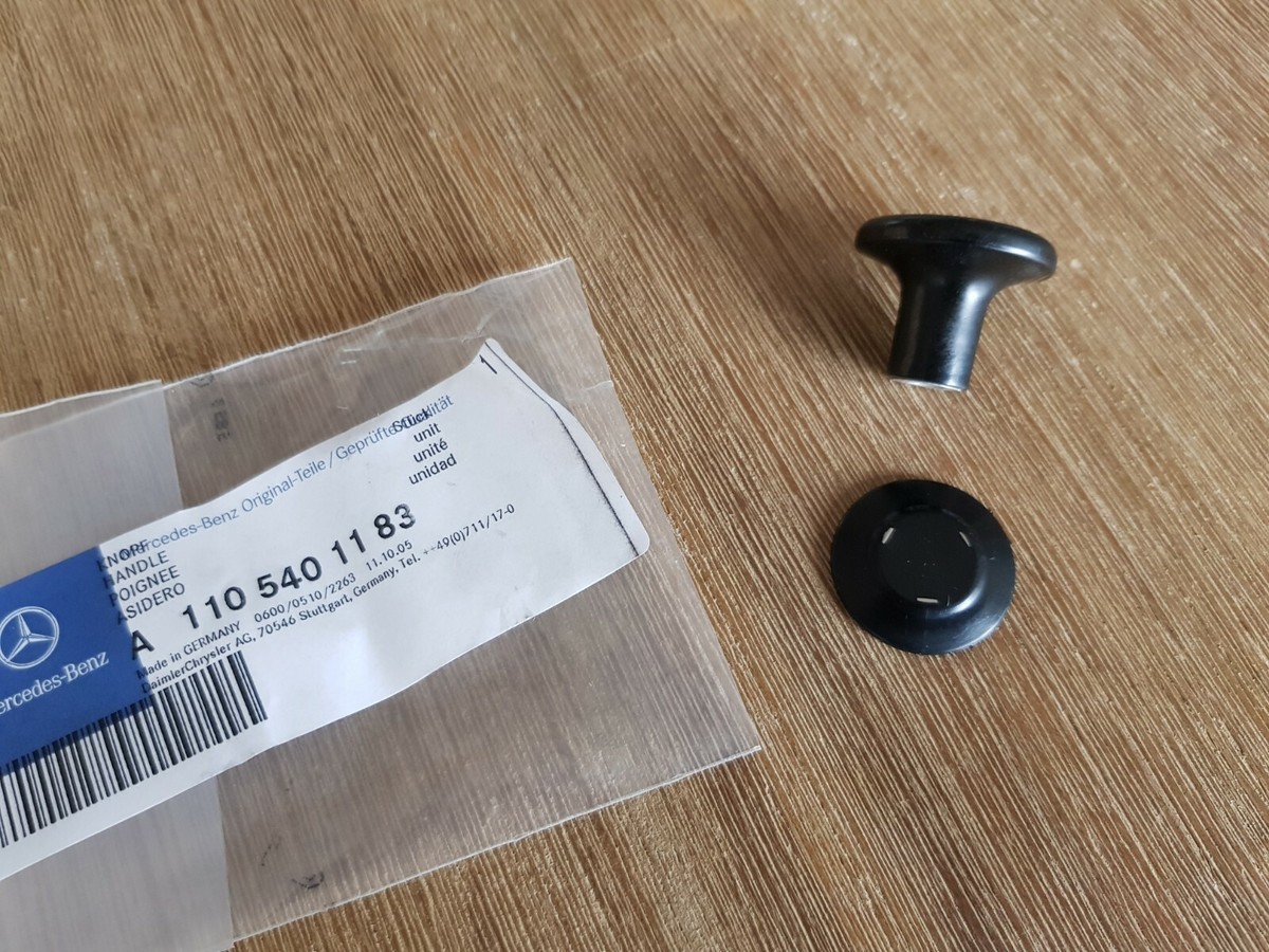Genuine Mercedes W115 glow plug and starter switch Knob 