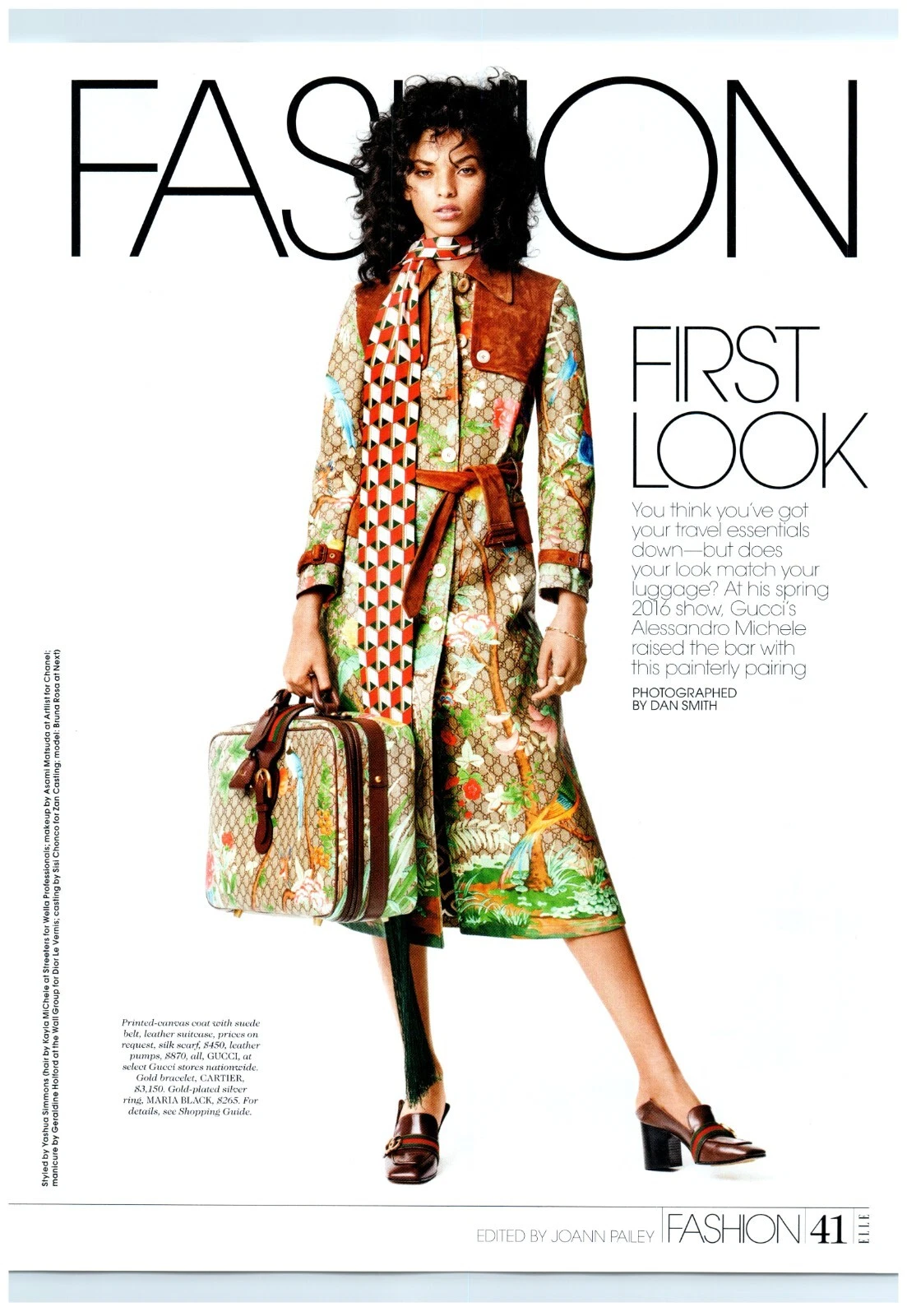 Modèle Bruna Rosa Pinup imprimé Gucci manteau bagage écharpe magazine photo CLIPPING