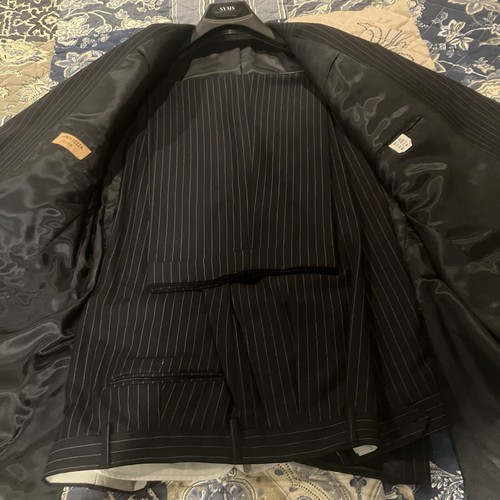 Andrew Fezza Fusion Two Piece Men's Suit Pinstripe Suit 46L Jacket/40 Waist Pant - Picture 5 of 14