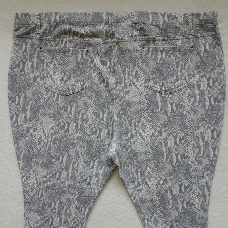 Leggings Style&Co Feminina Plus Size 4X Cinza Pele de Cobra Elástica Confortável - Imagem 4 de 4