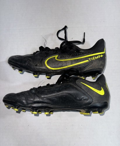 Nike Jr Tiempo Legend 9 Soccer Cleats Black/Neon DA1331-070 Size 6Y