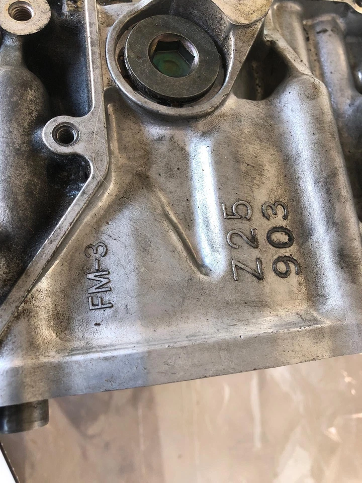 Bloque de cilindros de motor utilitario Subaru Forester 2006-2008 de 2,5 L sin turbo OEM Foto 3 de 4