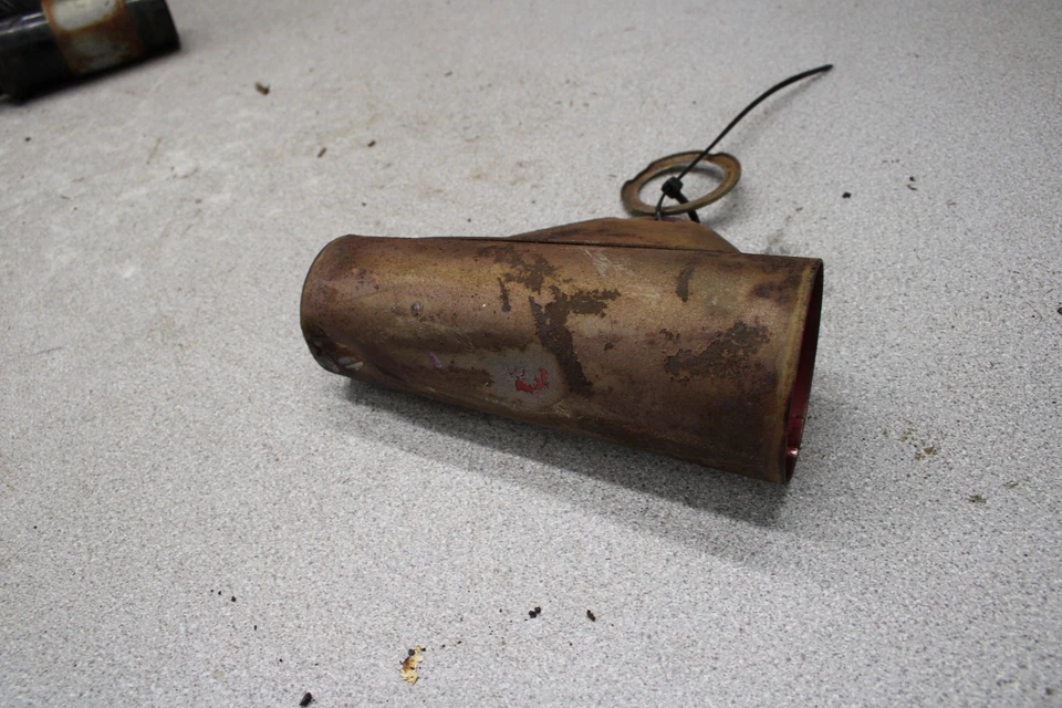 Kawasaki A1SS A7 1968 faro derecho soporte horquilla oreja P1-2116.Hi Foto 3 de 4