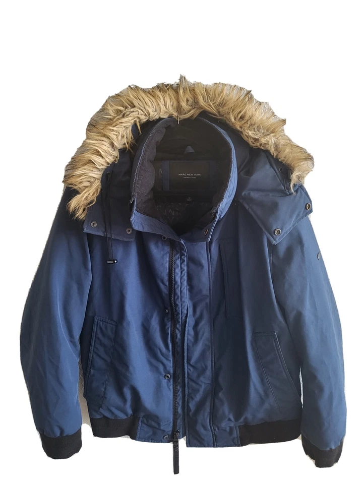 Chaqueta Andrew Marc New York con capucha cremallera completa para mujer azul medio Foto 2 de 4