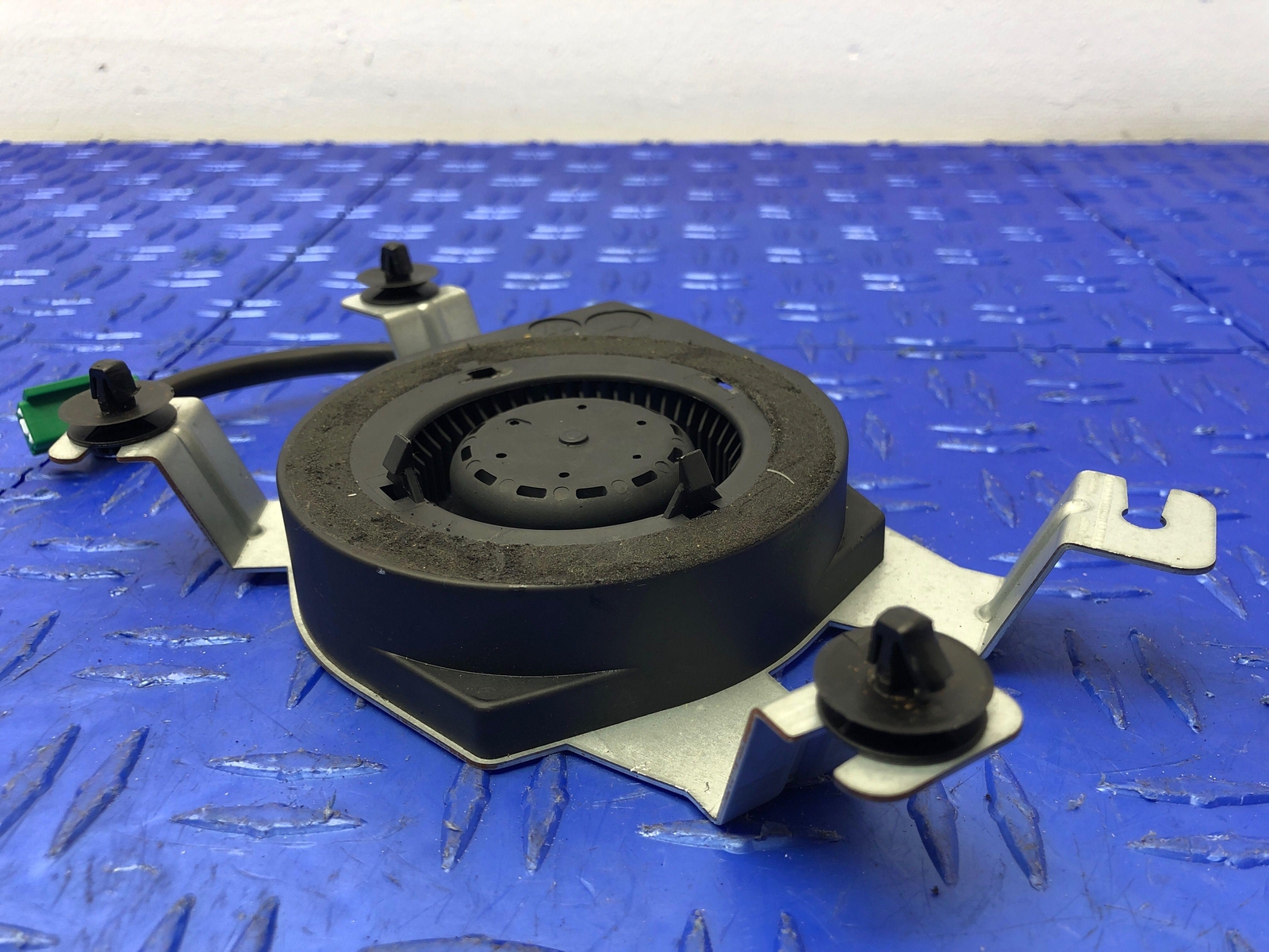 2013-2021 MASERATI QUATTROPORTE FRONT LEFT SEAT LOWER CUSHION BLOWER MOTOR FAN