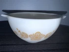 Vintage Pyrex Butterfly Gold 441 Cinderella Mixing Bowl