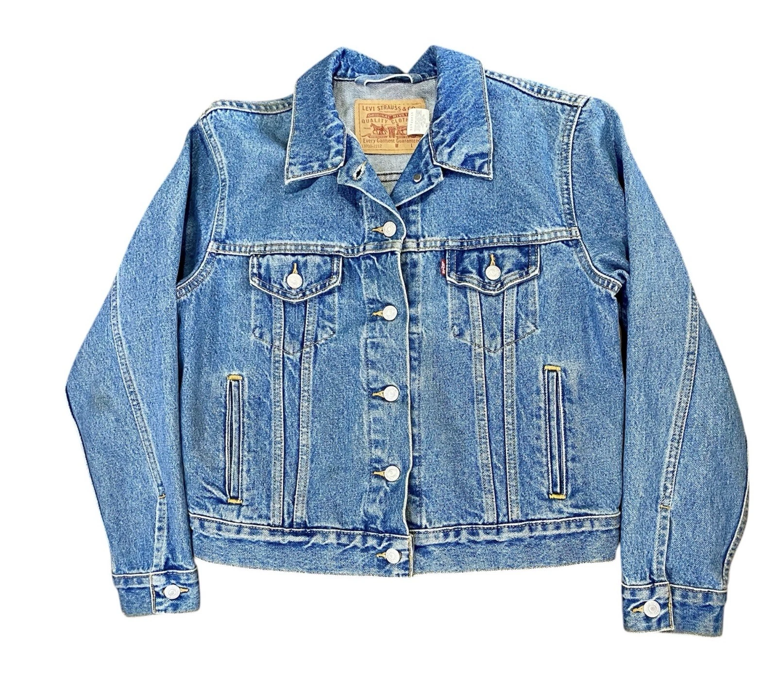Vintage Levi’s Denim Trucker Jacket Men’s Medium 13703-7212 Classic Fit
