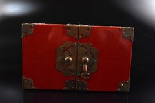 F8229: Korean Wooden Lacquer ware pattern Inlaid mother-of-pearl CONTAINER