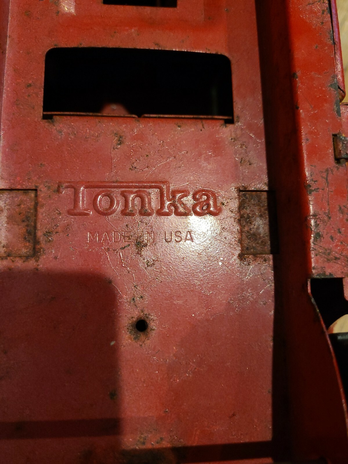 Tonka Red  Pick Up Truck Early 1970’s Pressed Metal 