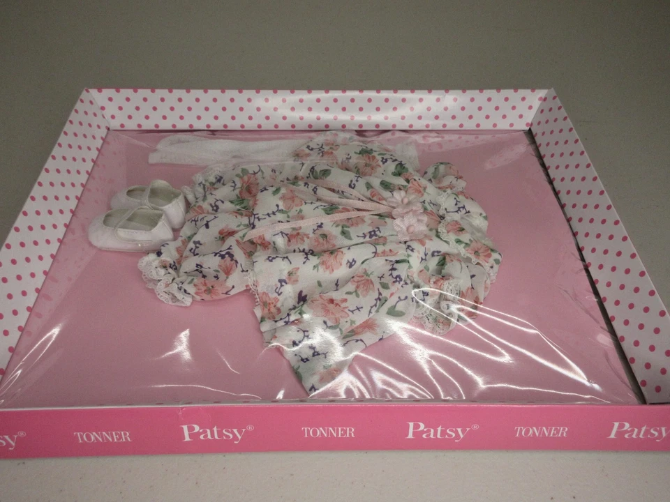 Conjunto de muñeca Patsy's Ice Cream Party Tonner 10" Patsy Foto 3 de 4