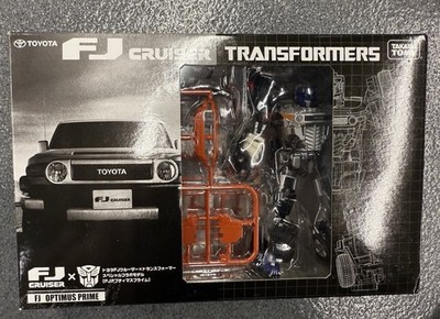 Takara Tomy Transformer Toyota FJ CRUISER Crossover OPTIMUS PRIME